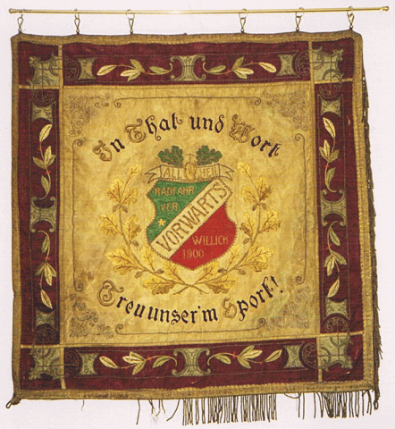 Traditionsfahne des Radfahrvereins "Vorwärts" 1900 - Vorderseite